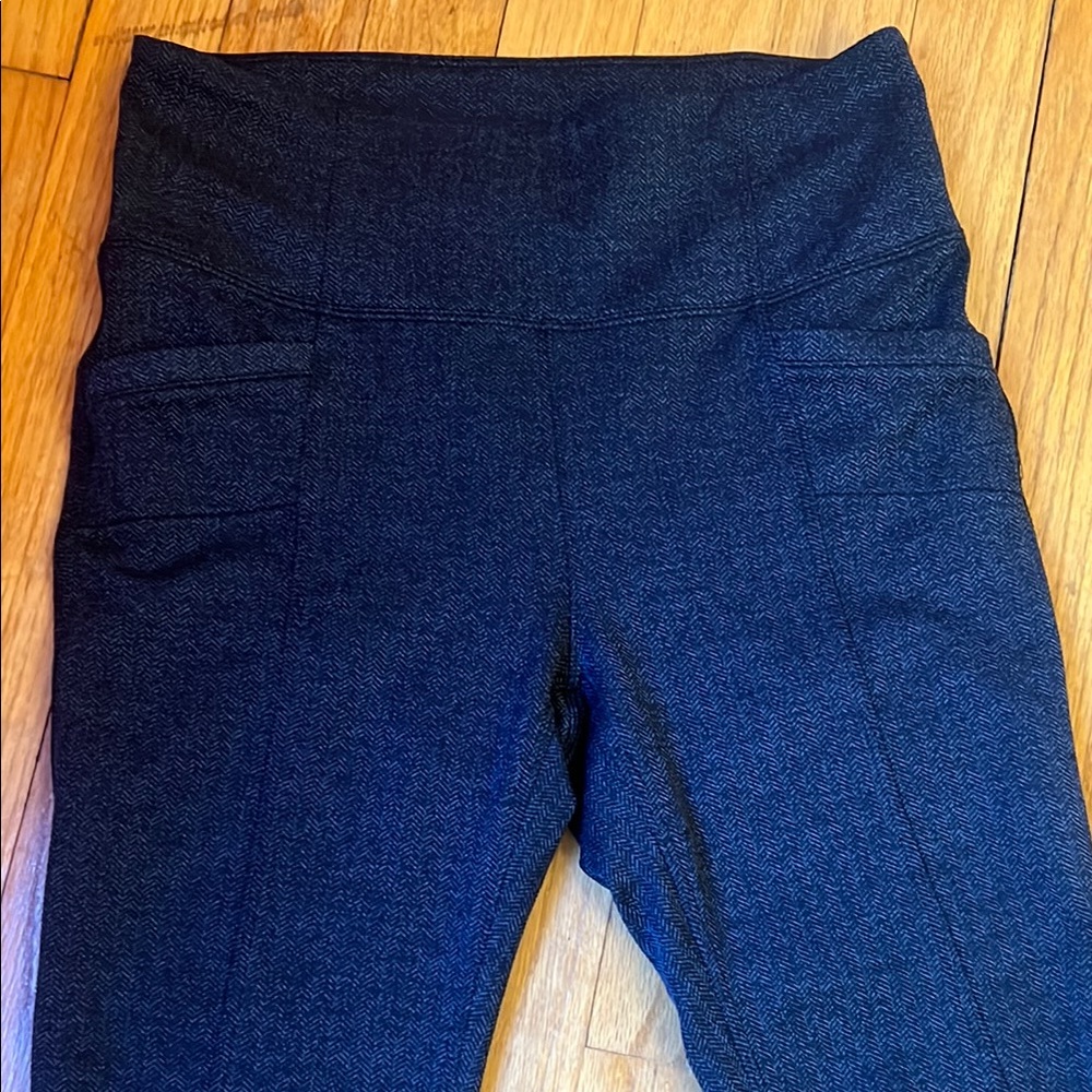 Dark Blue High-Waisted Leggings